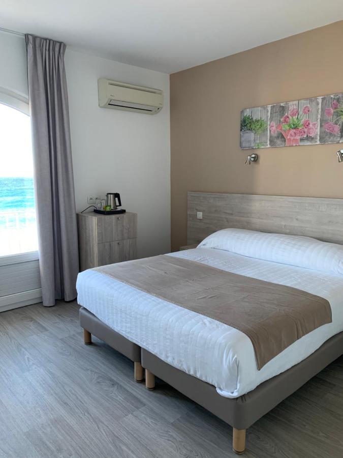 Hotel Beau Rivage Le Lavandou Exterior photo